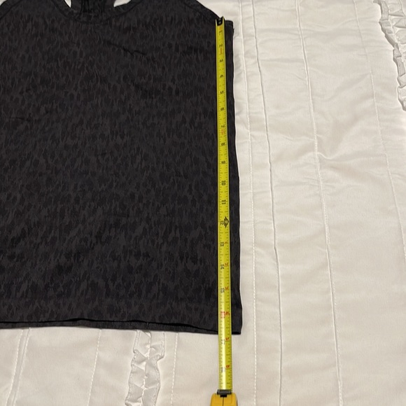 GUC Athleta Momentum Printed Racerback tank - size XS - Picture 9 of 10